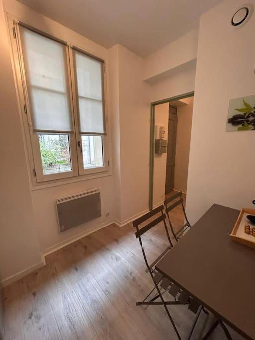 L'Incontournable Apartment Avignon Exterior photo